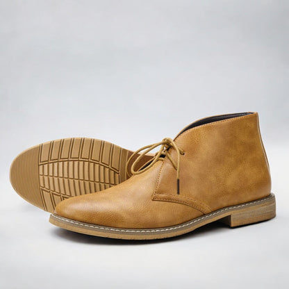 Men’s Classic Lace-Up Chukka Boots