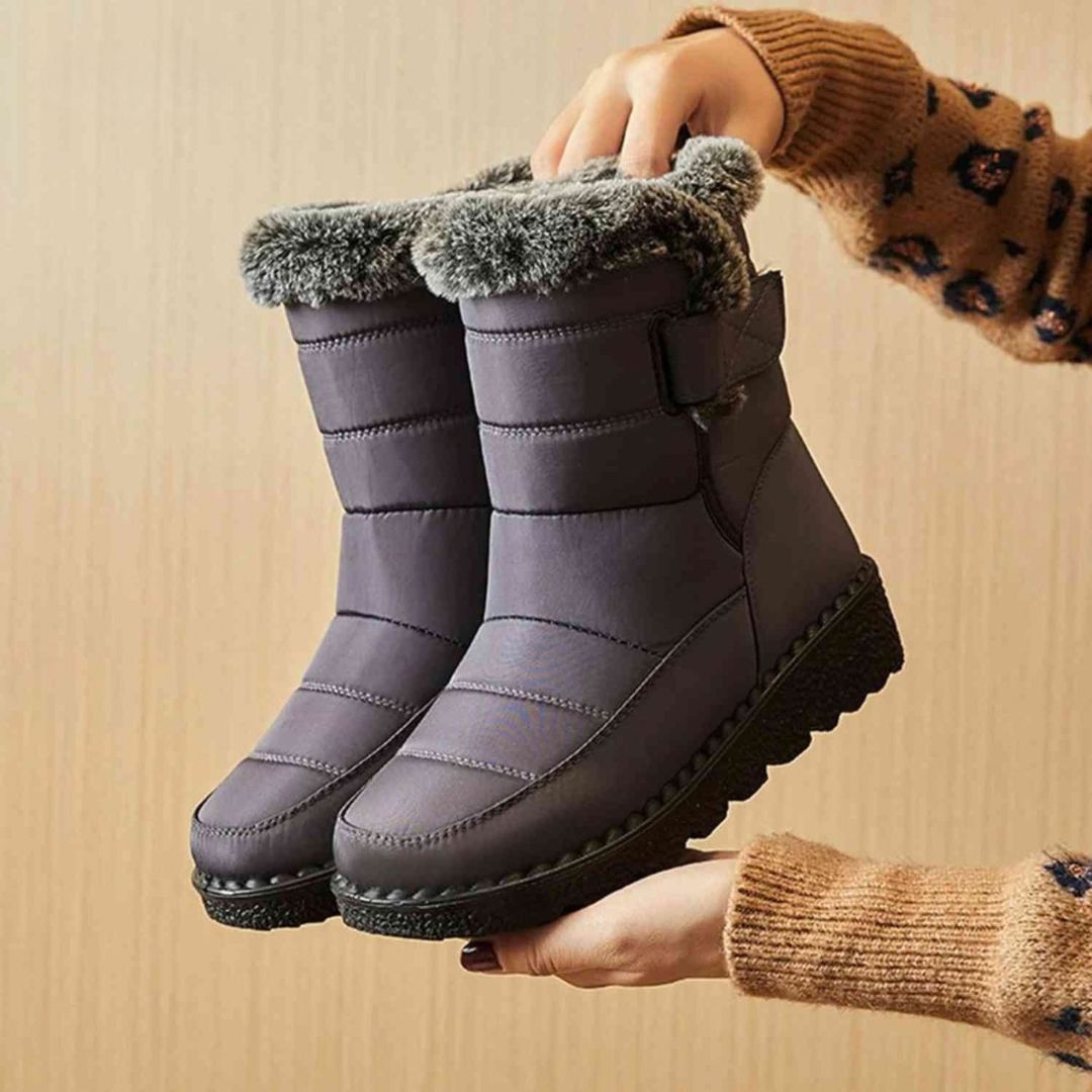 Women’s Warm Insulated Anti Slip Snow Boots